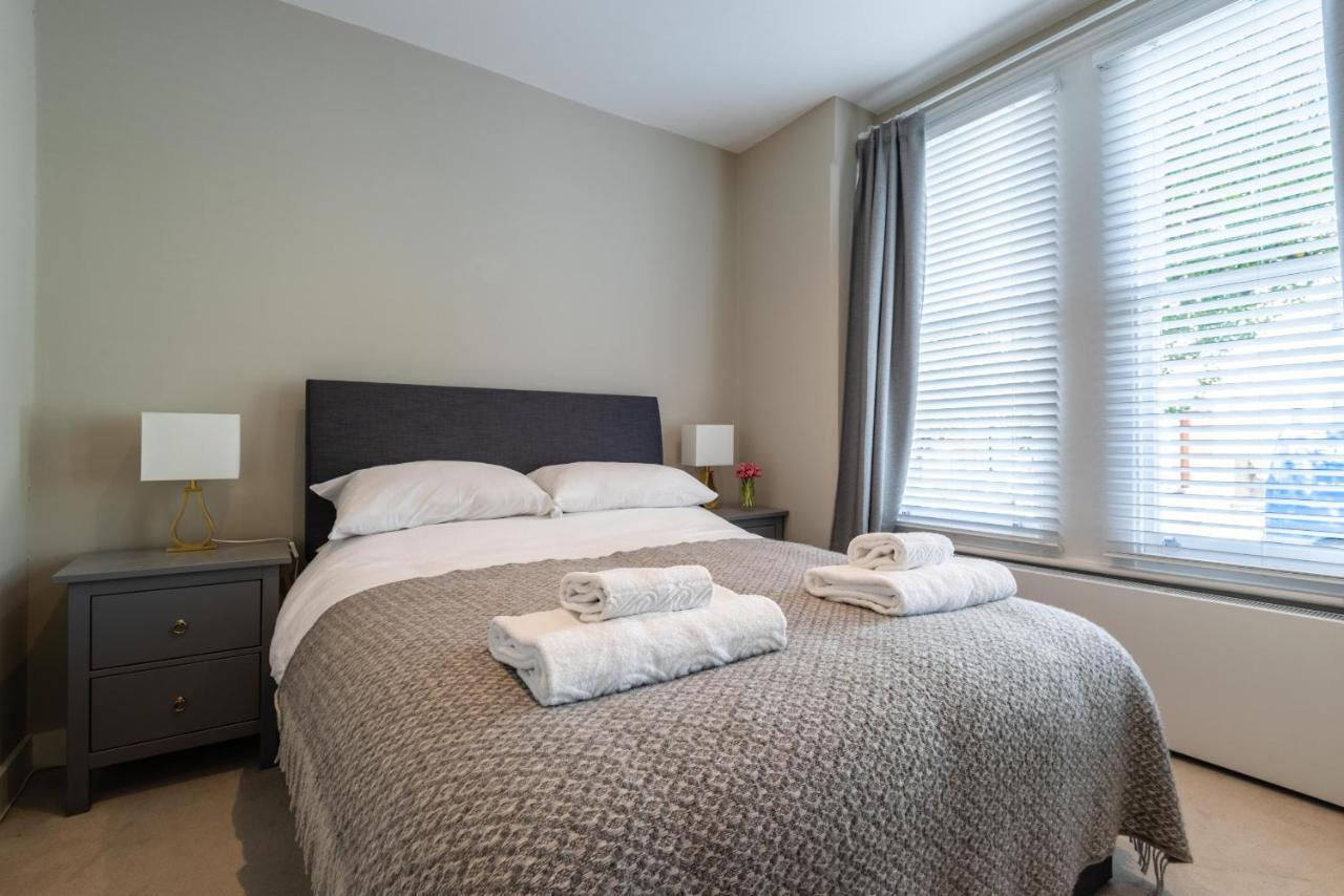 Stylish Fulham Flat With Patio