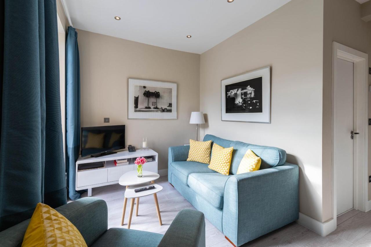 Stylish Fulham Flat With Patio * Londra